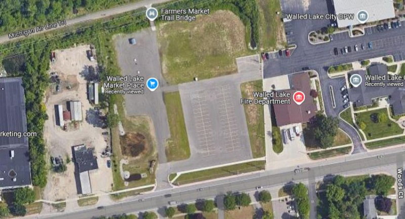 Mr. Bs Camelot Inn (Maple Lanes, Shadow Fax, Olde World Market) - Aerial Map (newer photo)